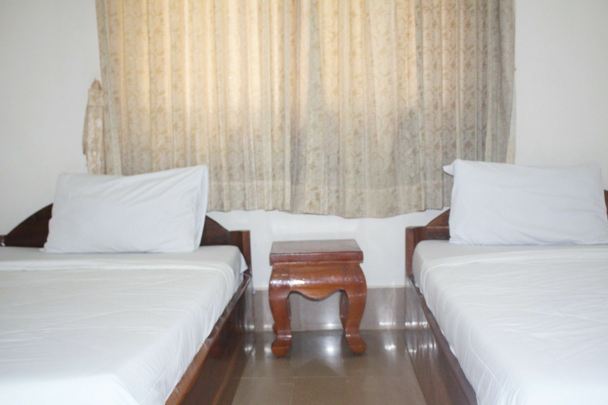 Shang Hai pensión Battambang Exterior foto