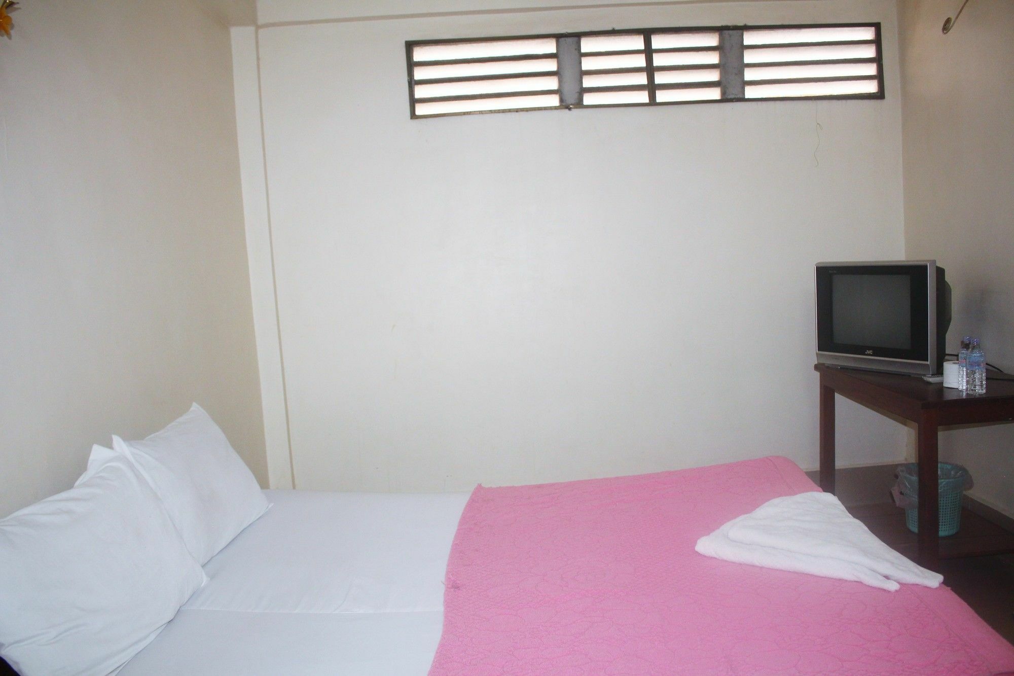 Shang Hai pensión Battambang Exterior foto