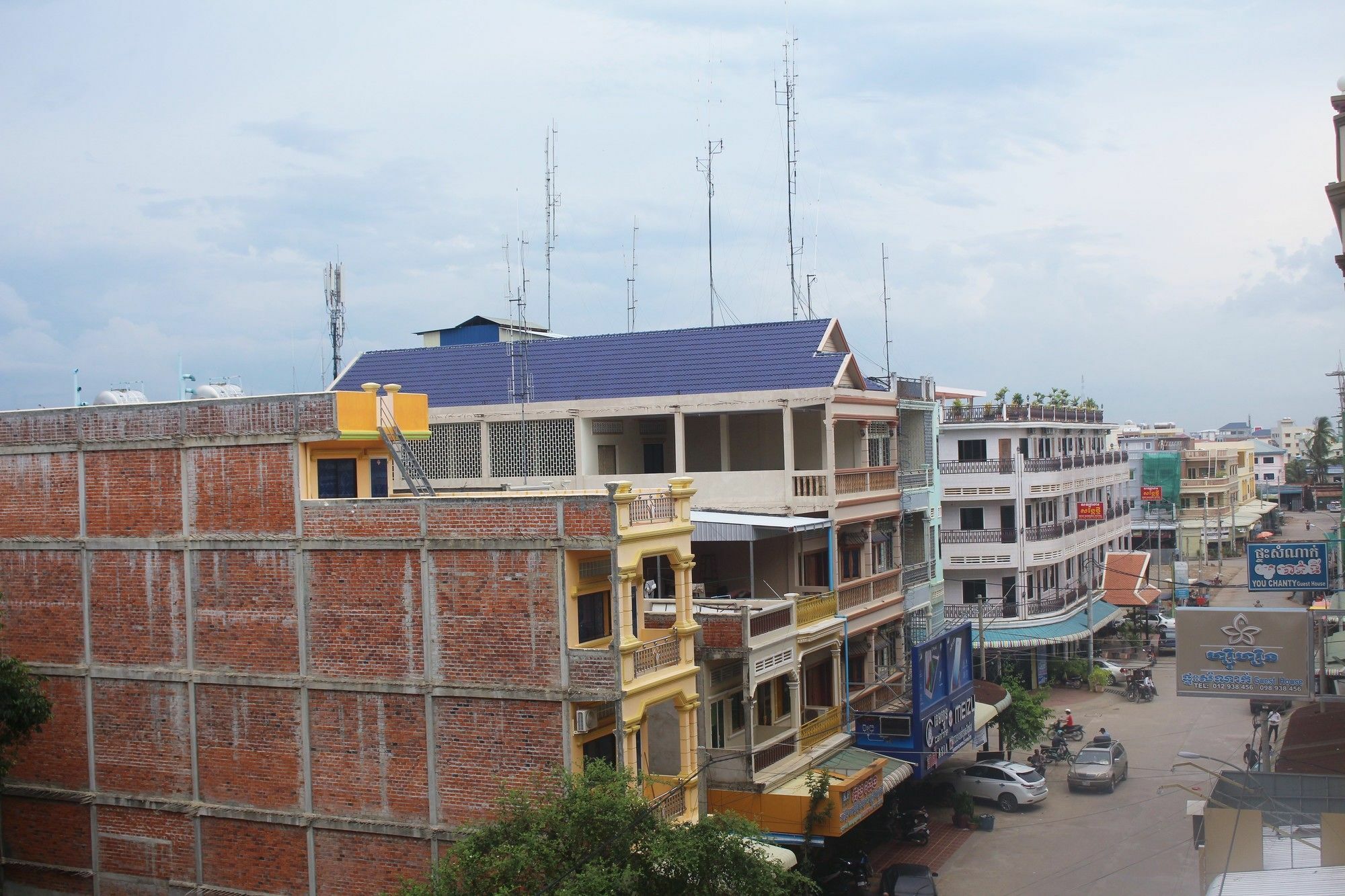 Shang Hai pensión Battambang Exterior foto